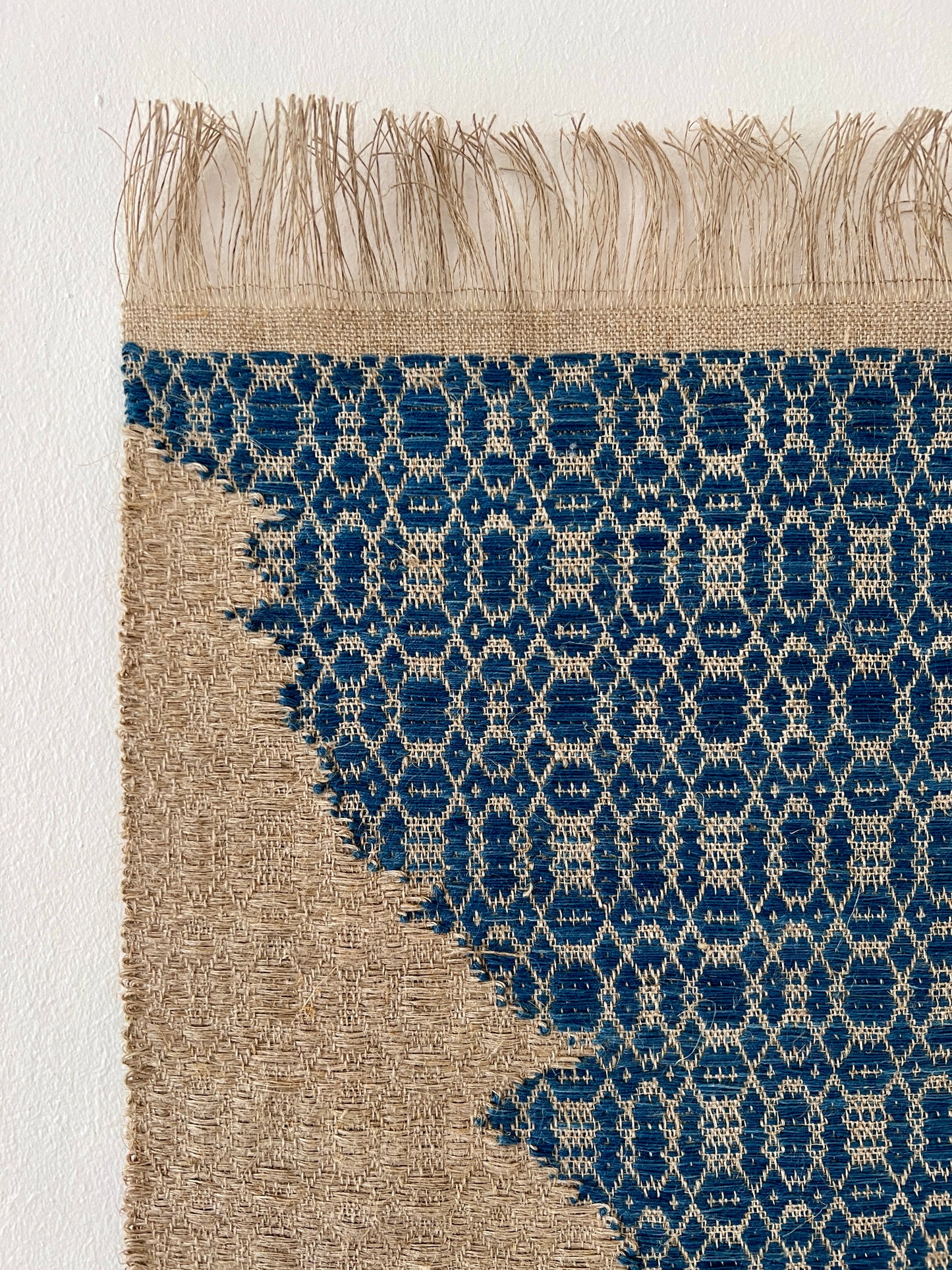 Sketch in overshot linen II