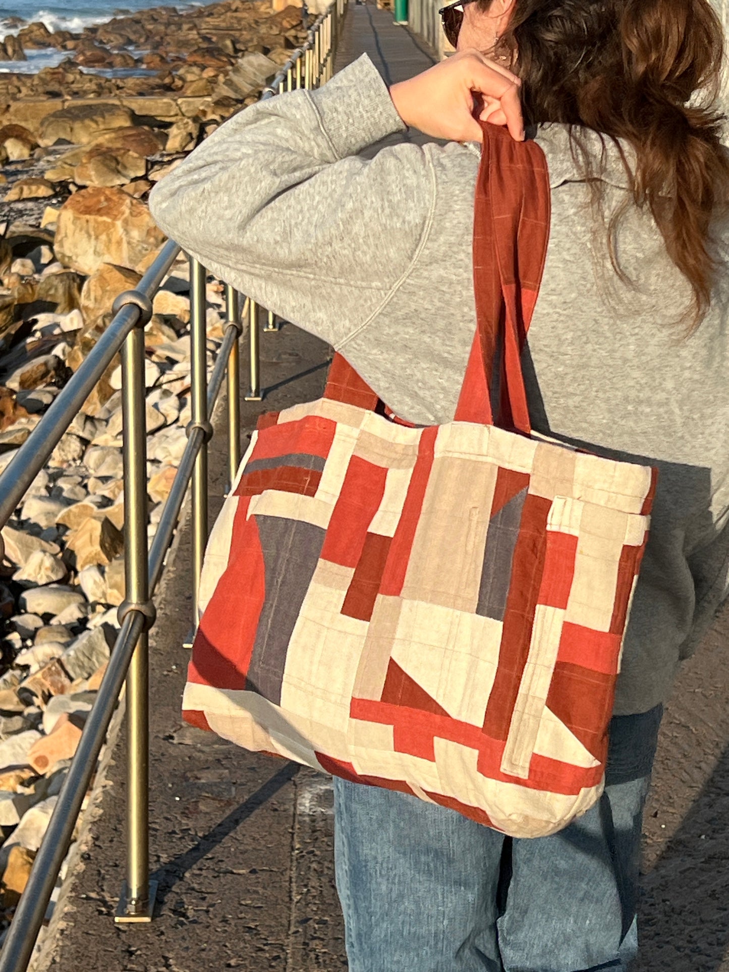 Mai Bag in Circus