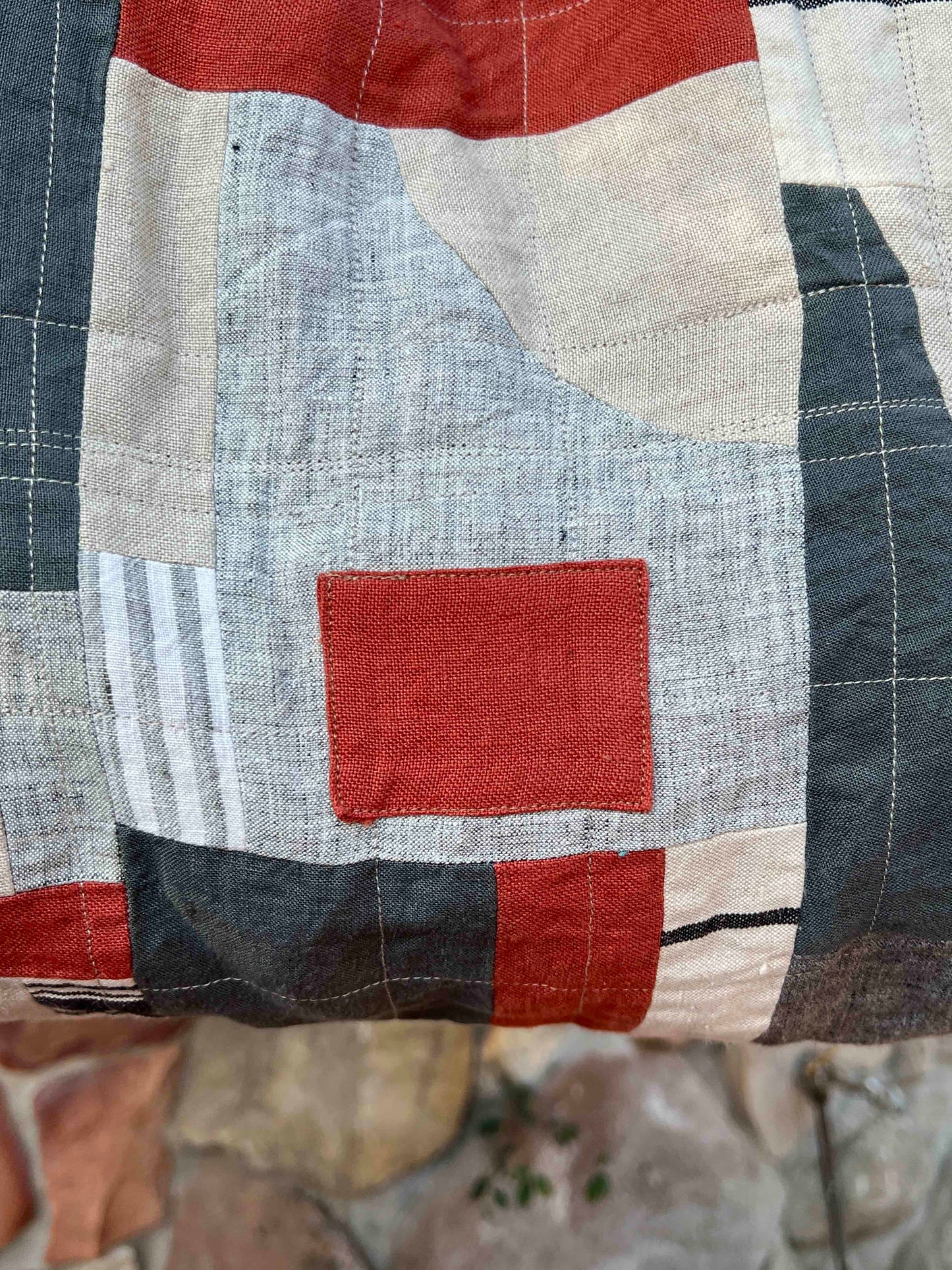 Mai Bag in Graphic Red