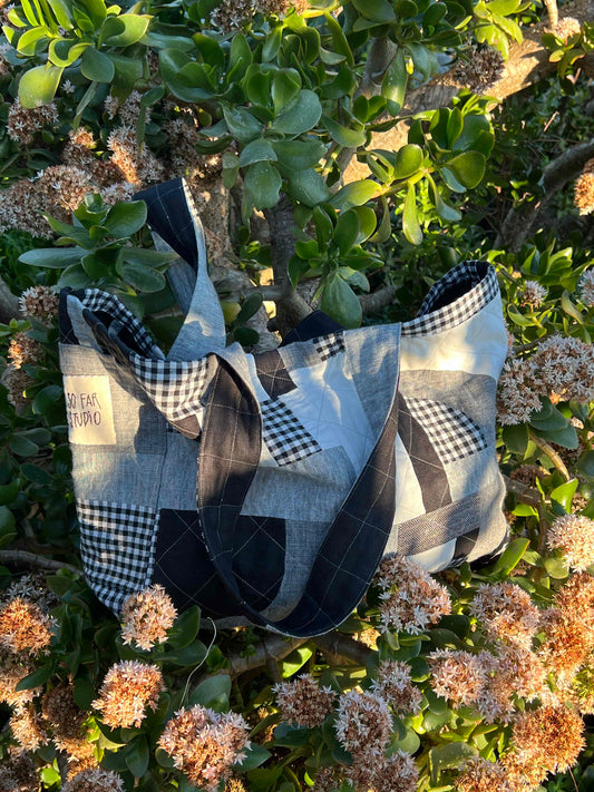 Mai Bag in Black & White