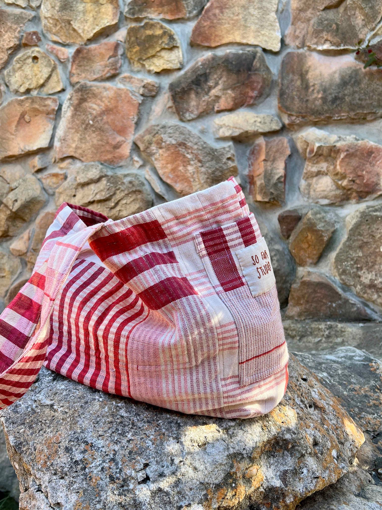Mai Bag in Handwoven Pink